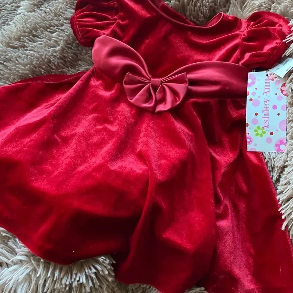 Little Girls Baby Red Velvet Velour Dress 18 months